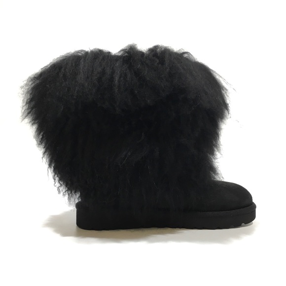 UGG MONGOLIAN CLASSIC SHORT SHEEPSKIN CUFF BOOTS -BLACK SUEDE -WOMENS US 5 -NEW - Picture 2 of 10